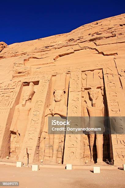 Templo De Nefertari Abu Simbel Nubia Foto de stock y más banco de imágenes de Abu Simbel - Abu Simbel, Antiguo, Arqueología