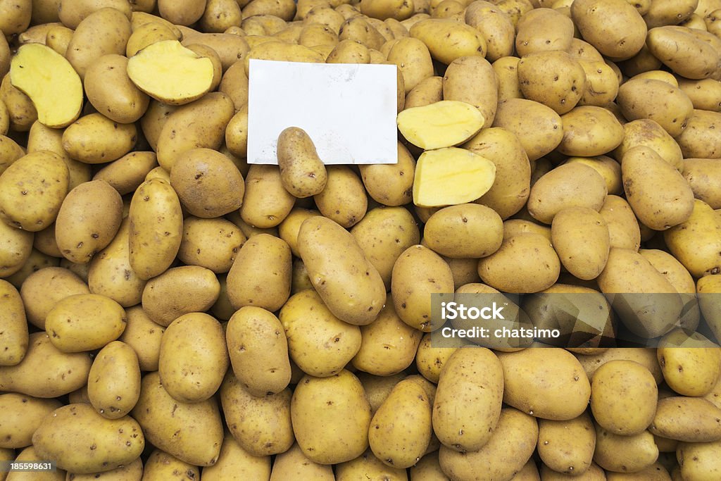 Batatas e legumes crus alimentos - Foto de stock de Agricultura royalty-free