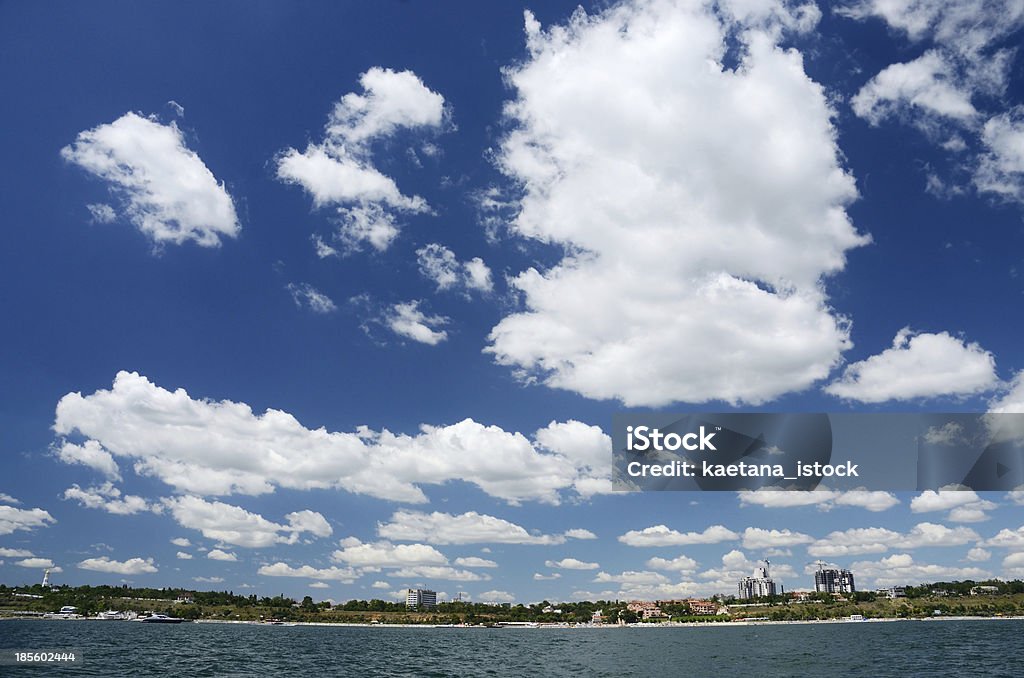 Mar-Peça de Odessa cidade com novos distritos urbana, Ucrânia - Royalty-free Antigo Foto de stock