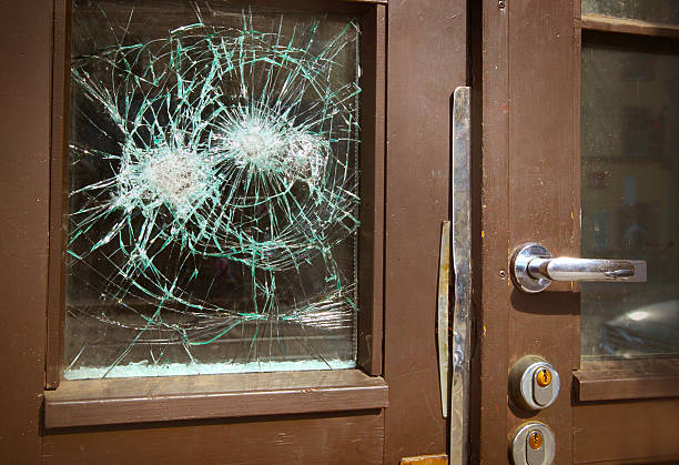 istock Broken window on  door by vandalism 185605727