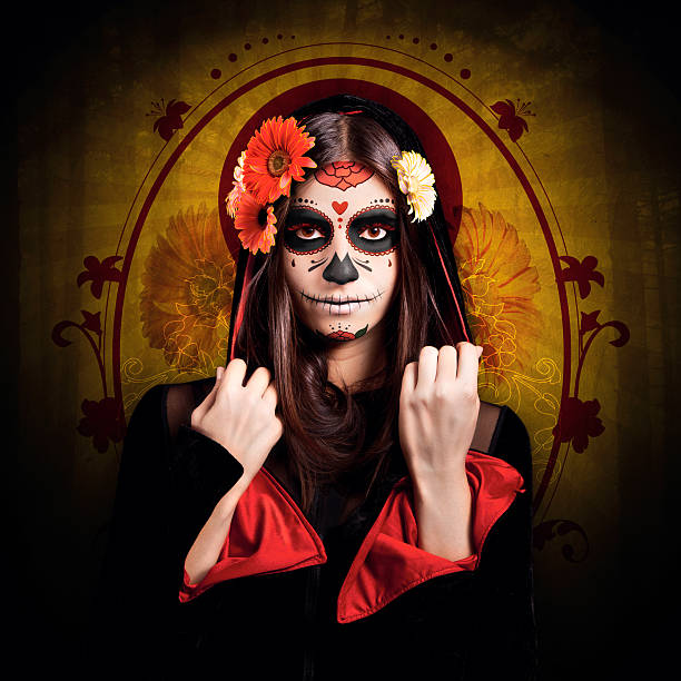 Chica joven con maquillaje de halloween - foto de stock