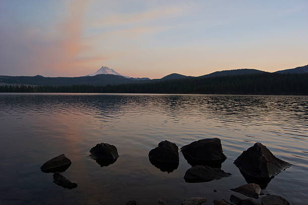 istock Olallie Lake Sunset 185618010