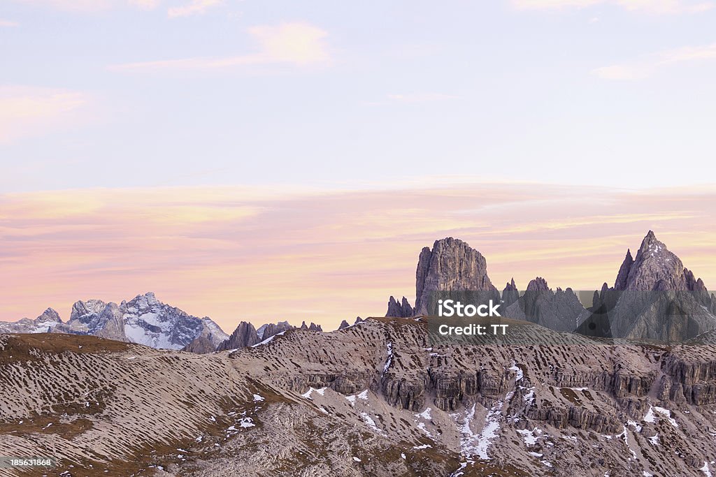 산꼭대기의 아침노을 풍경 - 로열티 프리 0명 스톡 사진