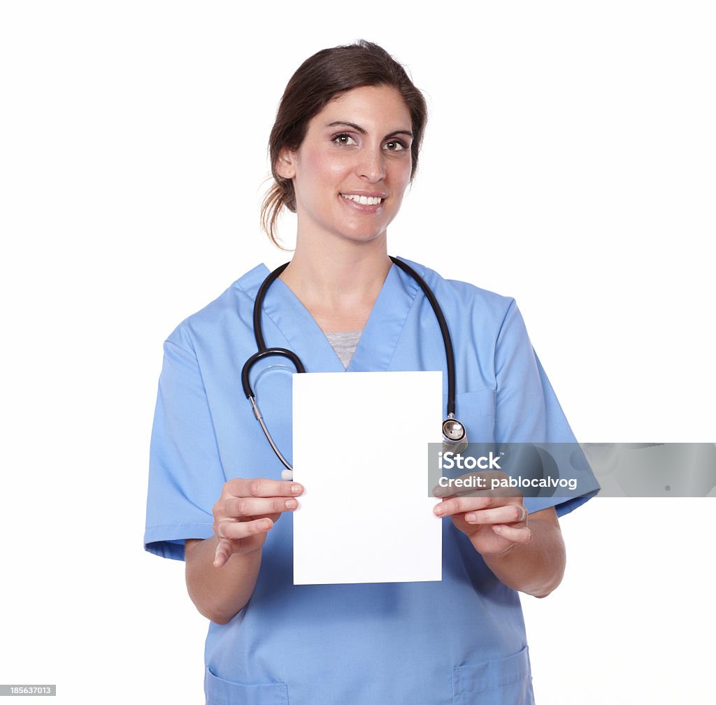 看護婦を押し、ブランクカード用聴診器 - 1人�のロイヤリティフリーストックフォト