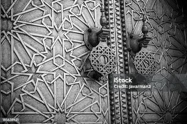 Древние Двери Марокко — стоковые фотографии и другие картинки Аборигенная культура - Аборигенная культура, Абстрактный, Антиквариат