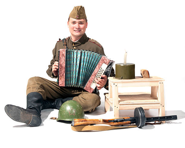 istock soldier with the accordion 185643441