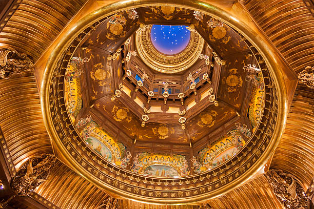 istock ceiling of Lingshan Buddhist Palace 185684102