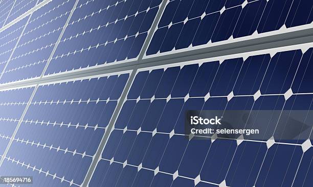 Energia Solare - Fotografie stock e altre immagini di Ambiente - Ambiente, Attrezzatura, Blu