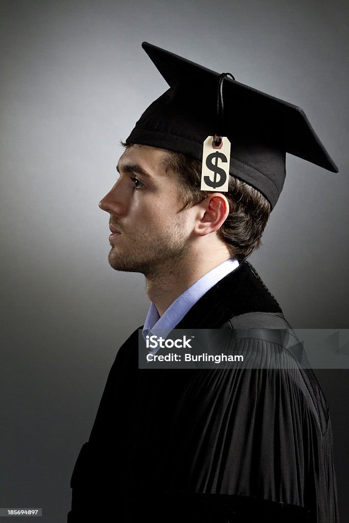 Diplôme universitaire en cours de prix, verticale - Photo de Apprentissage libre de droits