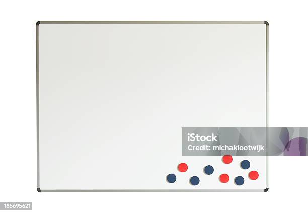 Foto de Grande Quadro Branco e mais fotos de stock de Quadro de avisos - Quadro de avisos, Ímã, Branco