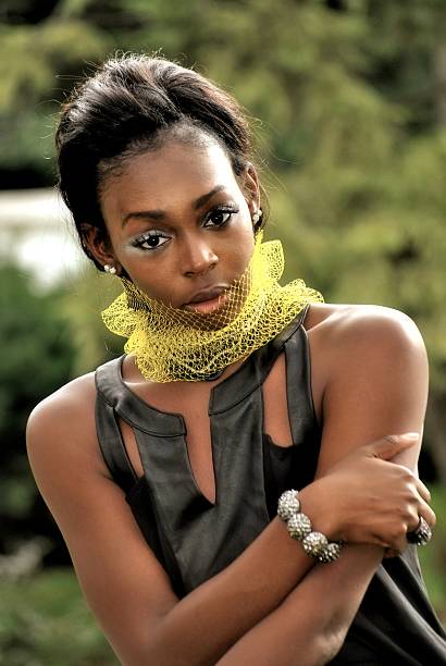 istock young fashion woman 185711521