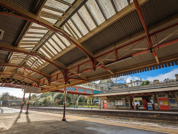 Torquay, UK. 14 December 2023. Torquay Train Station with footbridge