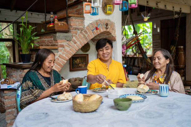 istock Indigenous family heaving breakfast 1857572252