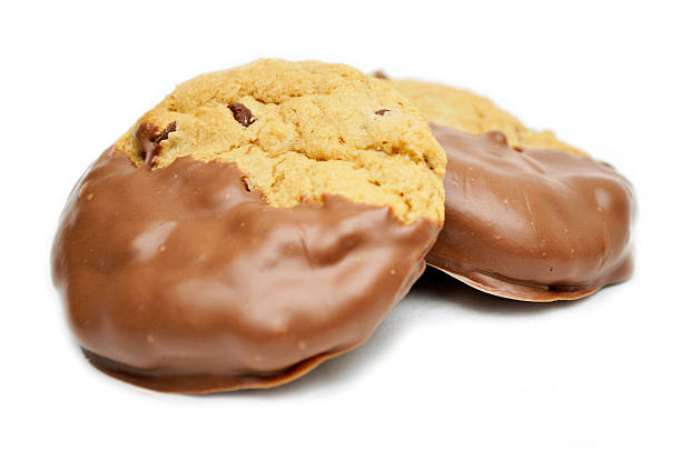istock Dipped Chocolate Chip Cookies 185787058