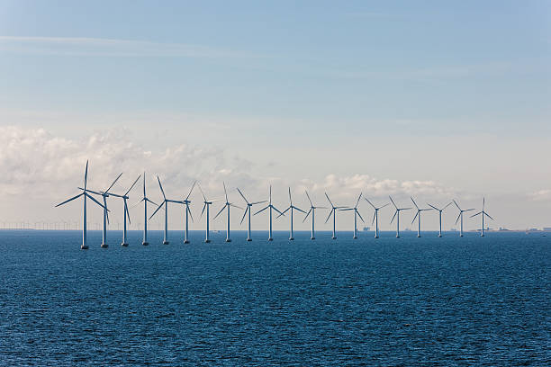 istock Power in the sea 185792336