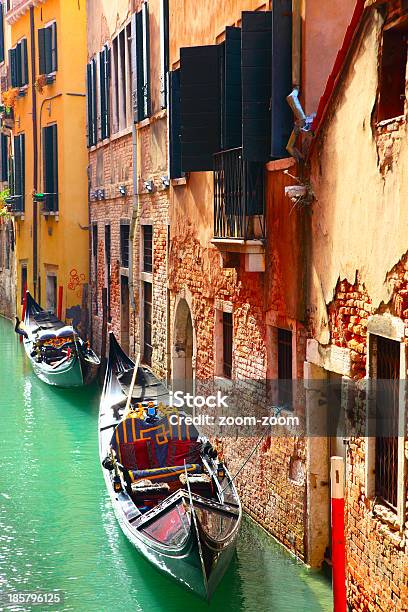 Veneza - Fotografias de stock e mais imagens de Ao Ar Livre - Ao Ar Livre, Arquitetura, Canal - Água Corrente