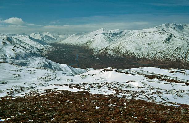 istock Glen Affric from the East Scotland 185796358