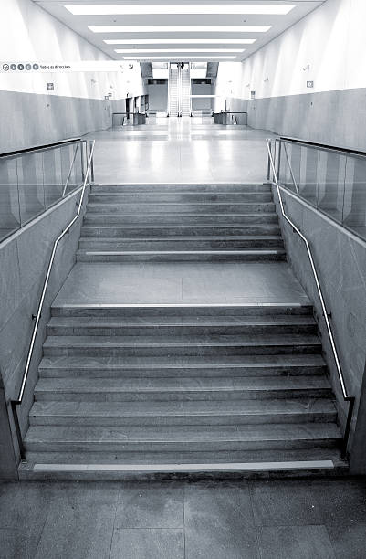 istock Modern metro station architecture perspective detail 185808562