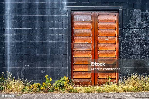 Industrial Eingang Stockfoto und mehr Bilder von Bundesstaat Washington - Bundesstaat Washington, Eisen, Fotografie