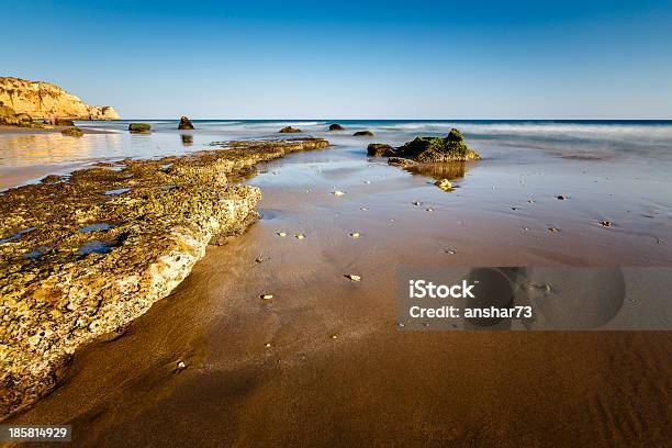 Porto De Mos Praia Em Lagos Algarve Portugal - Fotografias de stock e mais imagens de Algarve - Algarve, Anoitecer, Ao Ar Livre