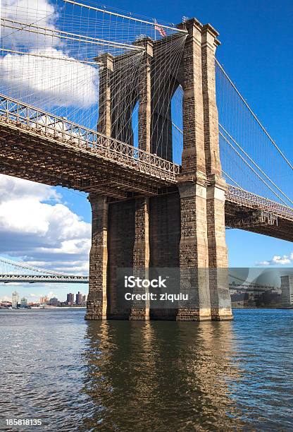 Brooklyn Bridge Stockfoto und mehr Bilder von Amerikanische Flagge - Amerikanische Flagge, Architektur, Brooklyn - New York