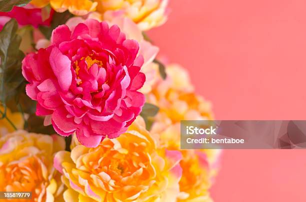 색상화 수제 아이리스입니다 패브릭 고풍스런에 대한 스톡 사진 및 기타 이미지 - 고풍스런, 공예, 꽃-꽃의 구조