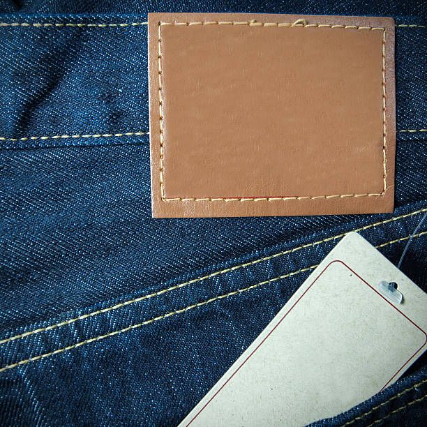 istock Jeans pocket and paper tag on blue denim 185821414