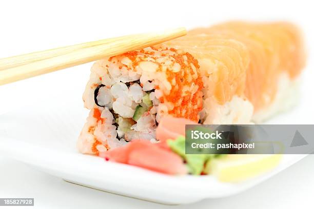 Roll Philadelphia - Fotografie stock e altre immagini di Asia - Asia, Avocado, Bacchette cinesi