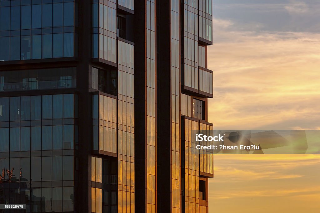 현대적이다 office 빌딩 - 로열티 프리 0명 스톡 사진