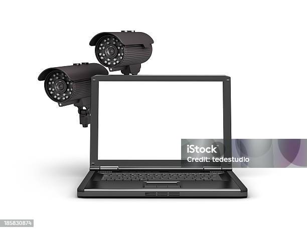 Zwei Sicherheitskameras Und Laptops Stockfoto und mehr Bilder von Ausrüstung und Geräte - Ausrüstung und Geräte, Computer, Drahtlose Technologie