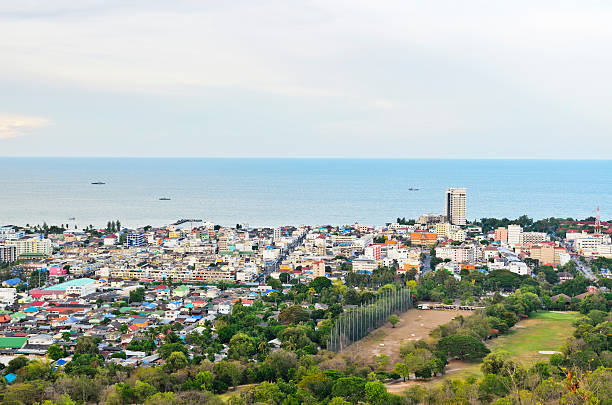 istock Hua Hin cityscape. 185837779
