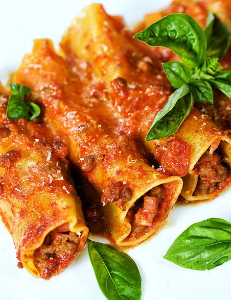 istock Italian Cannelloni 185844061