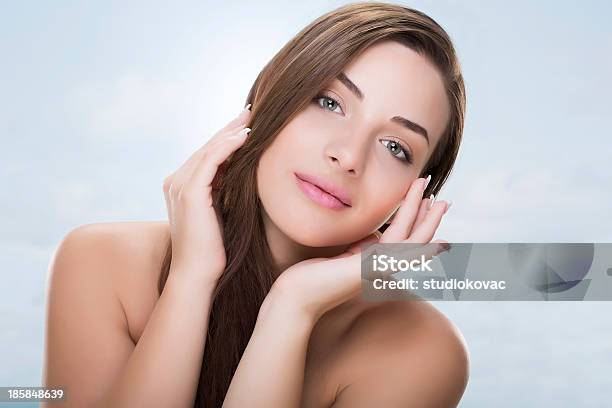 Beautiful Young Girl Stock Photo - Download Image Now - 16-17 Years, 20-24 Years, 20-29 Years
