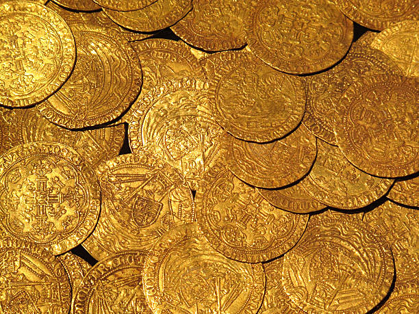 Medieval Gold Coins Large hoard of 15th Century medieval gold coins anglo saxon photos stock pictures, royalty-free photos & images
