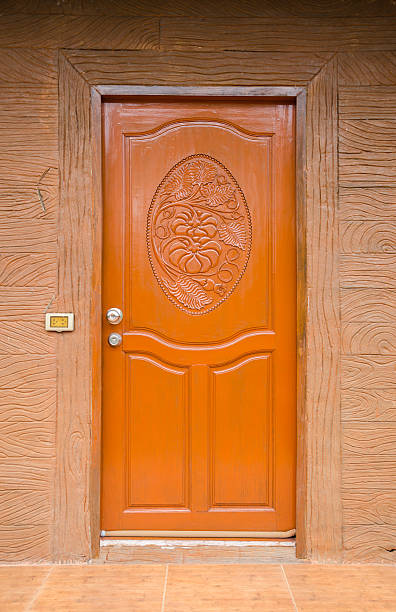 istock Oriental wooden doors. 185850177
