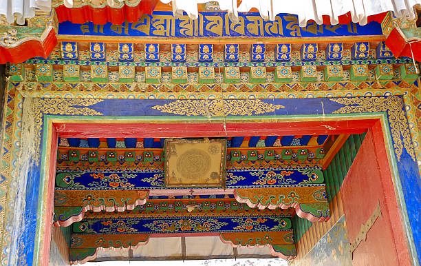istock Tibet temple door decorative 185854488