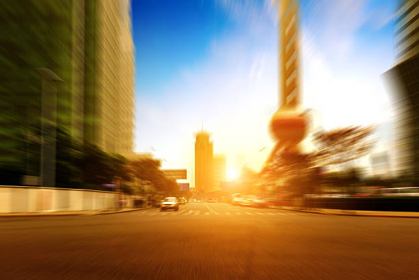 calles de la ciudad - land vehicle multiple lane highway driving traffic fotografías e imágenes de stock