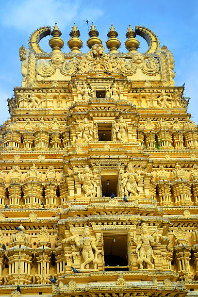 istock Hindu Temple Tower- India 185872550