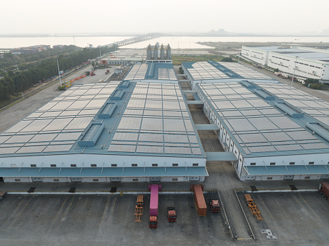Logistics warehouse solar power generation