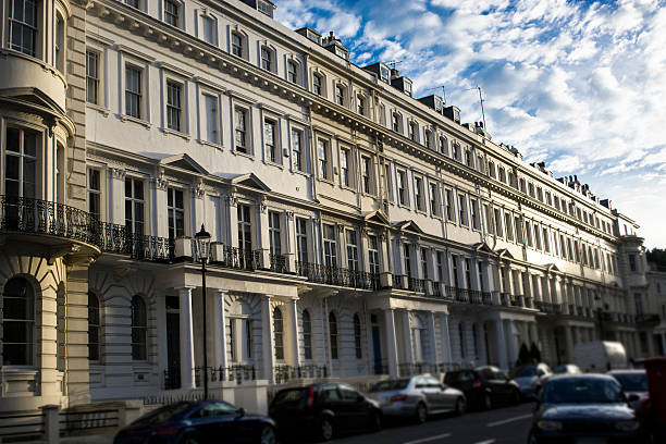 istock Notting Hill houses 185894954