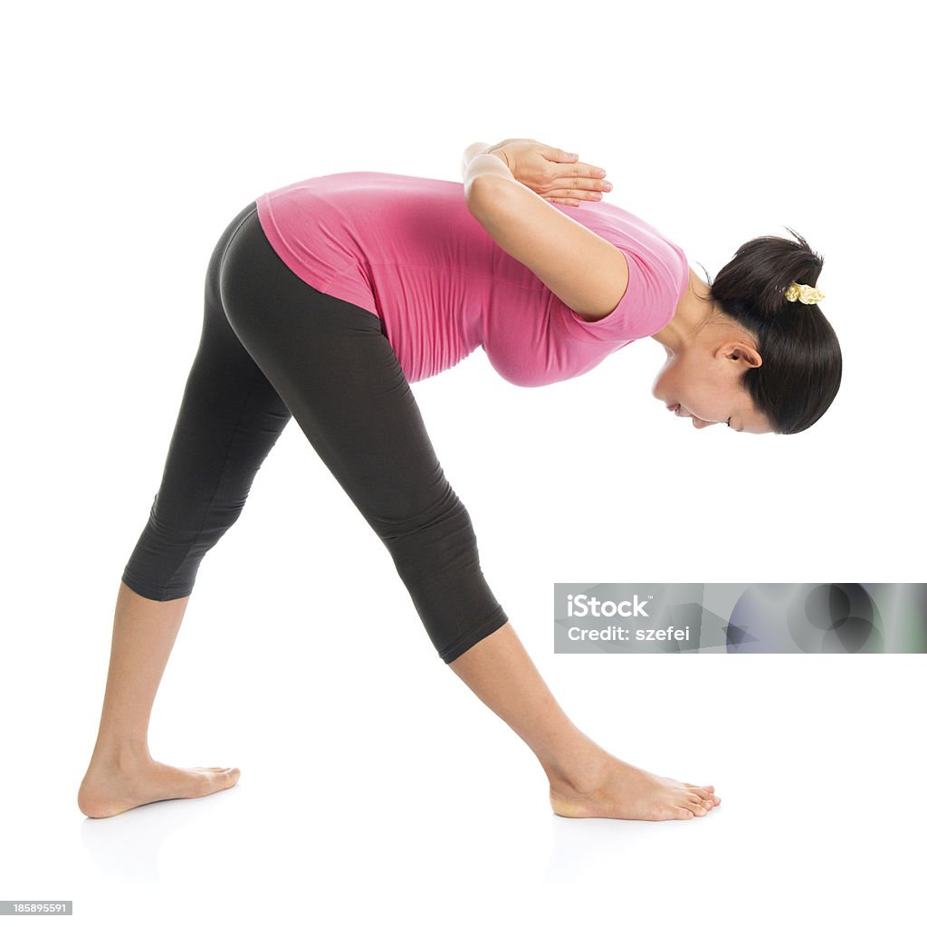 Для беременных yoga - Стоковые фото Азиатского и индийского происхождения роялти-фри