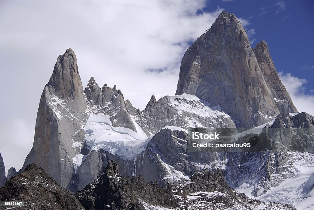 Гора Фицрой, Аргентина - Стоковые фото Альпинизм роялти-фри