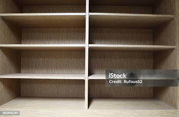 Leere Holz Regal Stockfoto und mehr Bilder von Architektur - Architektur, Braun, Bücherregal