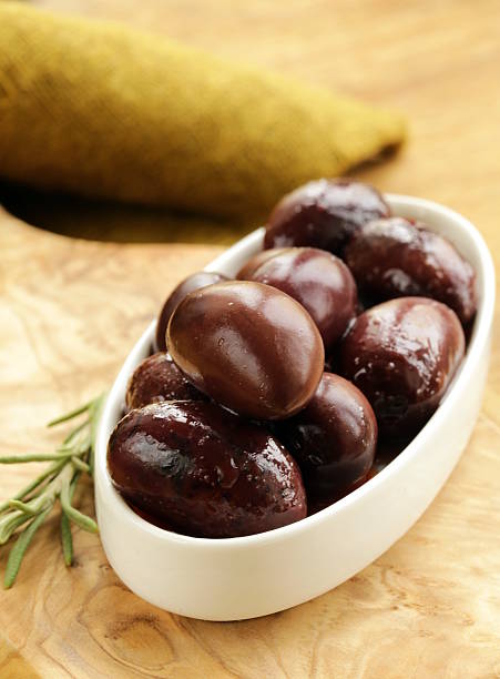 istock ripe black kalamata olives 185924608