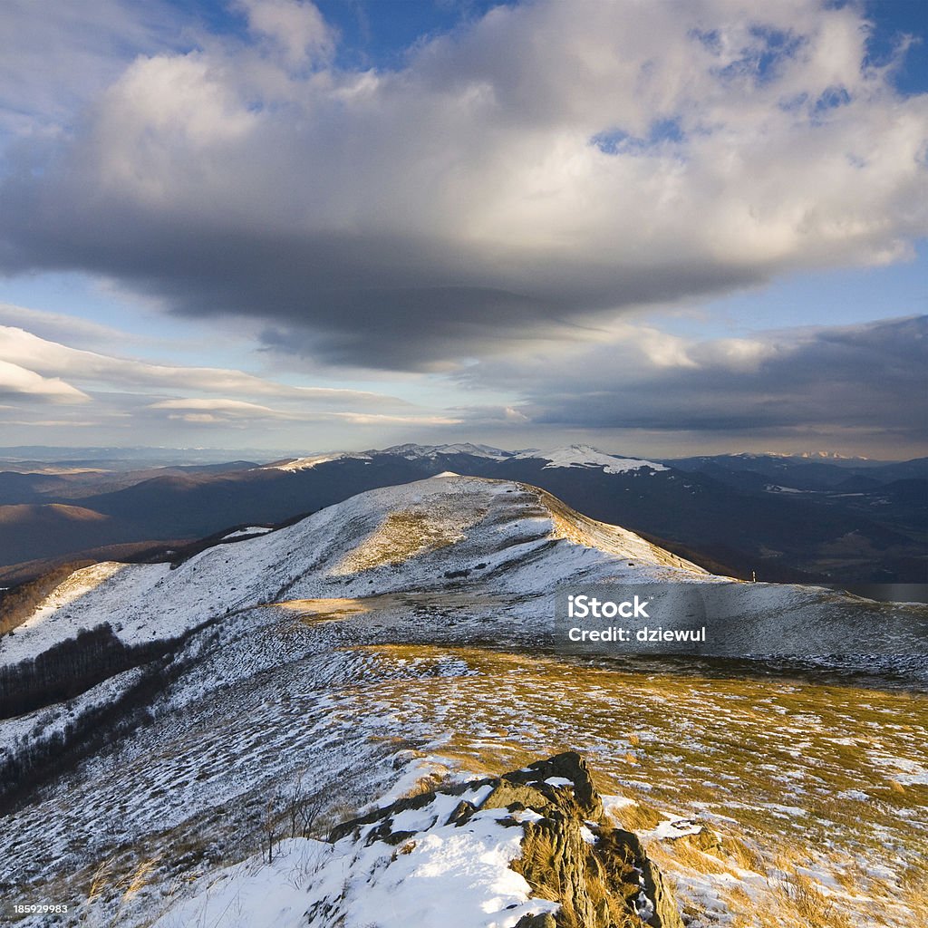 Otoño en las montañas de Bieszczady, Polonia - Foto de stock de Agujero libre de derechos