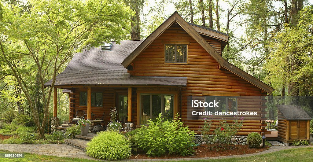 Oregon Forest Modern Log Cabin Log Cabin Stock Photo
