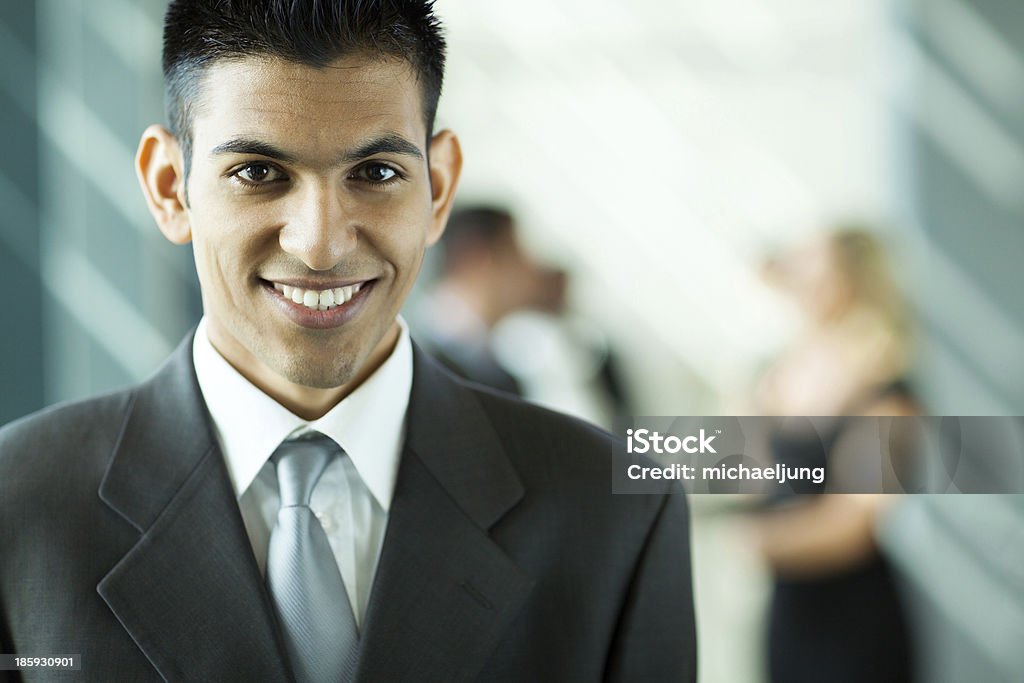 Empresario de Medio Oriente - Foto de stock de A la moda libre de derechos