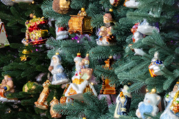 istock Traditional New Year's decorations hang on the Christmas tree. 1859330124