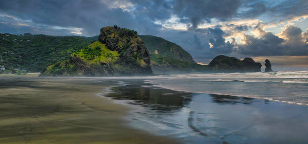 istock Storms in Piha New Zealand 1859333227