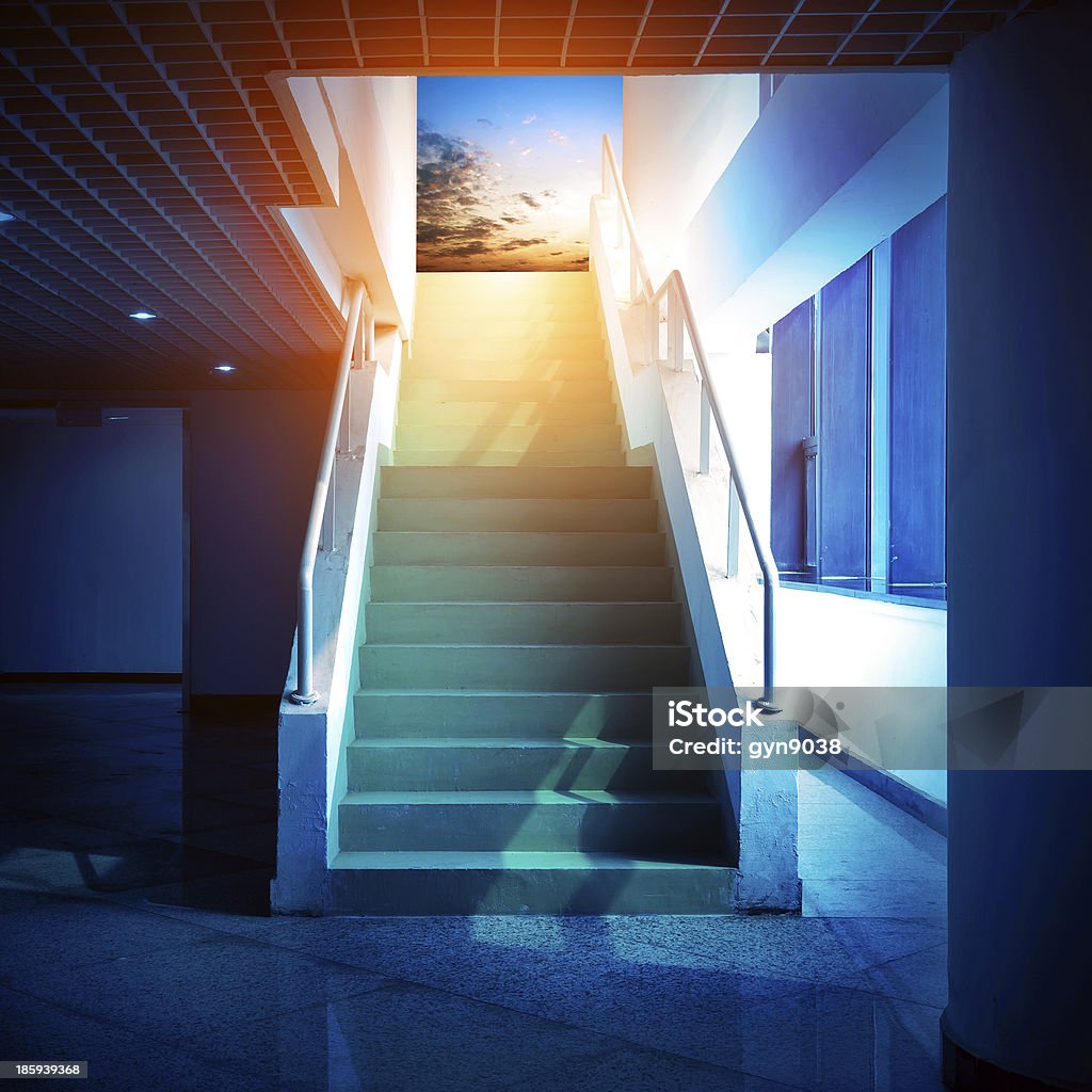 (Stairway to the sky - 로열티 프리 새로운 스톡 사진